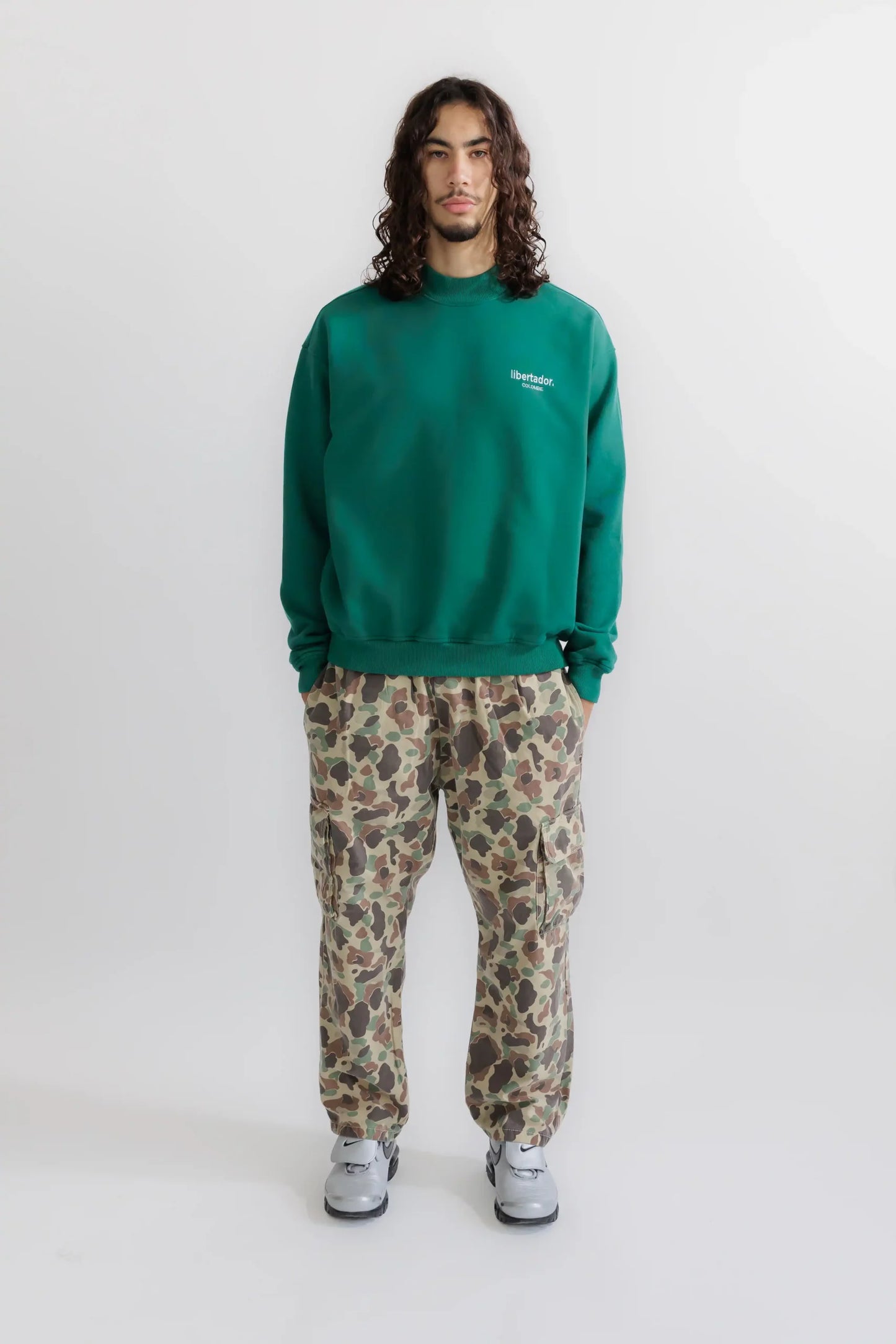 carlos crewneck forest