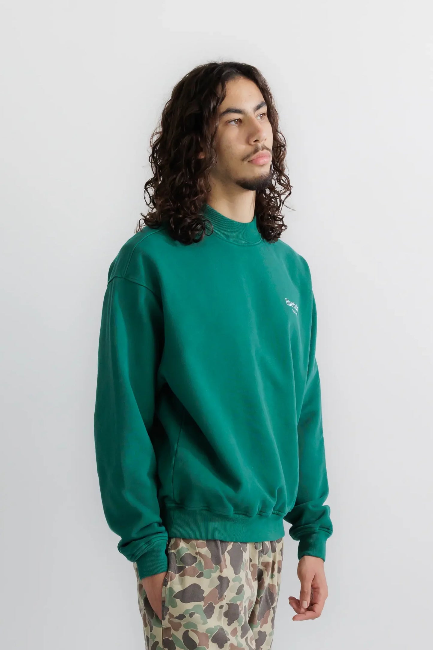 carlos crewneck forest