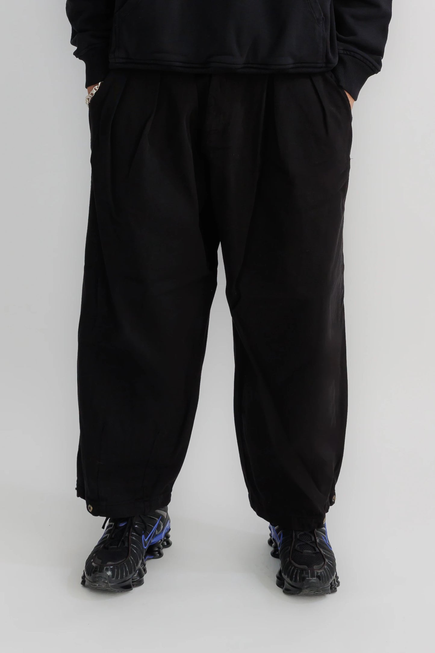 jumper black